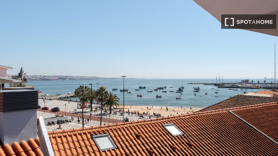 Apartment Lisbon, 2 beds, 123m² — photo 16