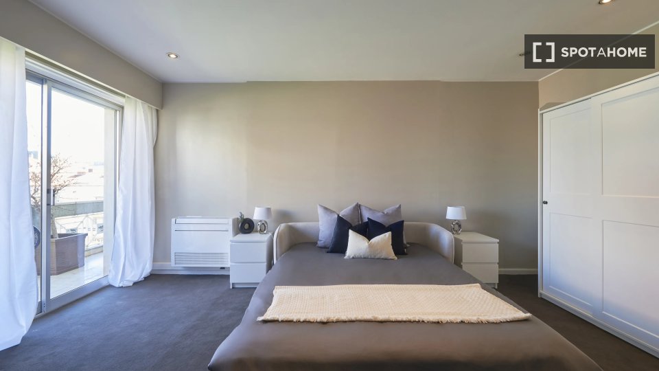 Double room Lisbon, 9 beds — photo 4