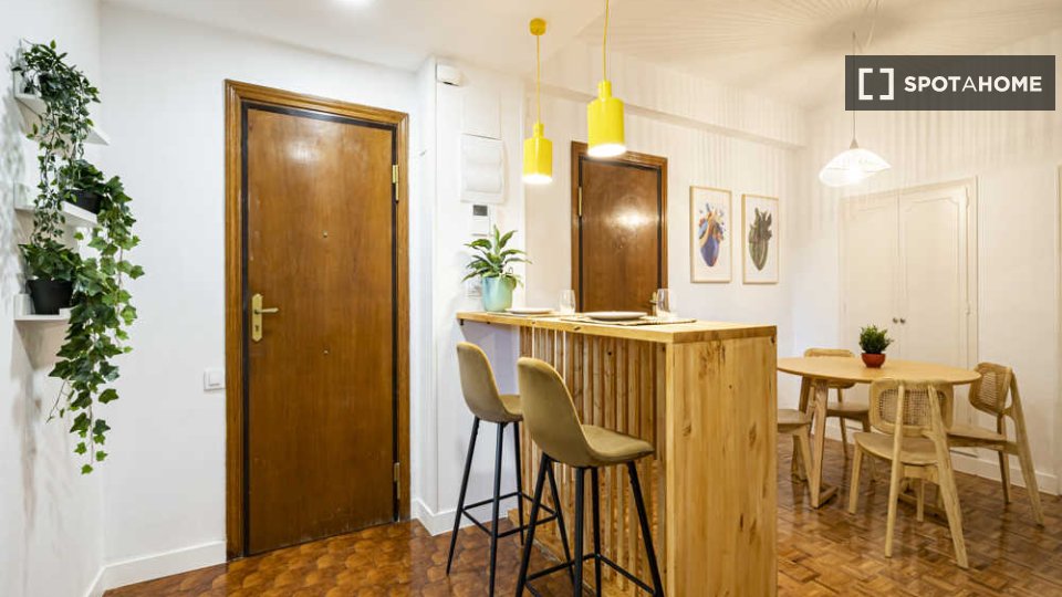 Double room Madrid, 6 beds — photo 80