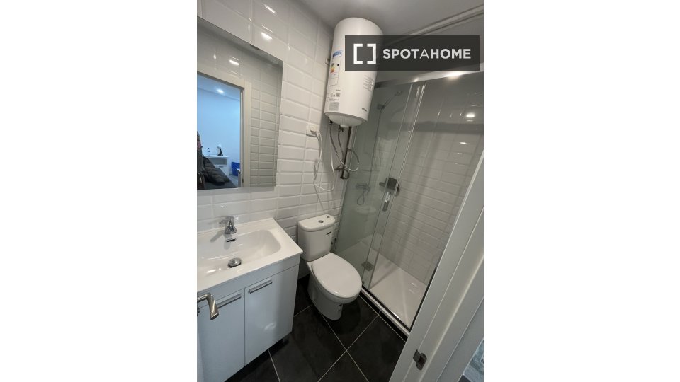 Apartment mono Madrid, 20m² — photo 4