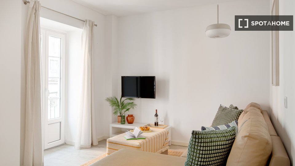 Apartment Lisbon, 3 beds — photo 3