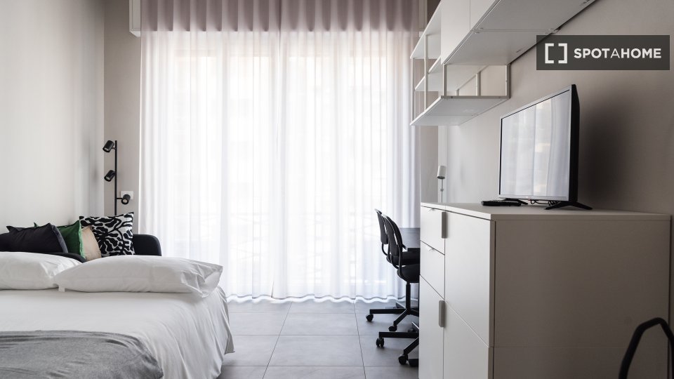 Apartment Milan, 3 beds, 93m² — photo 11
