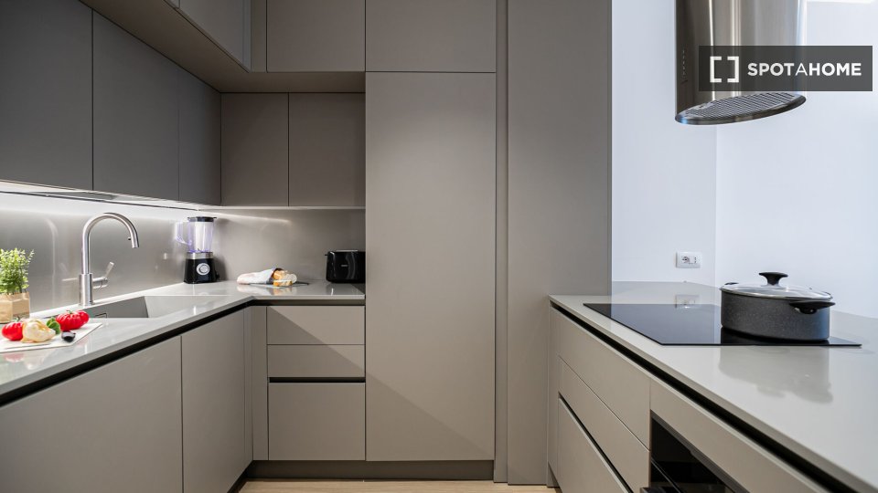 Apartment Milan, 2 beds, 80m² — photo 16