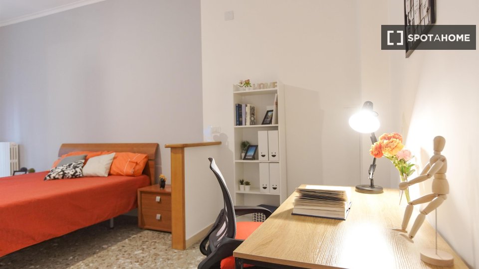 Camera doppia Napoli, 5 camere — foto 14