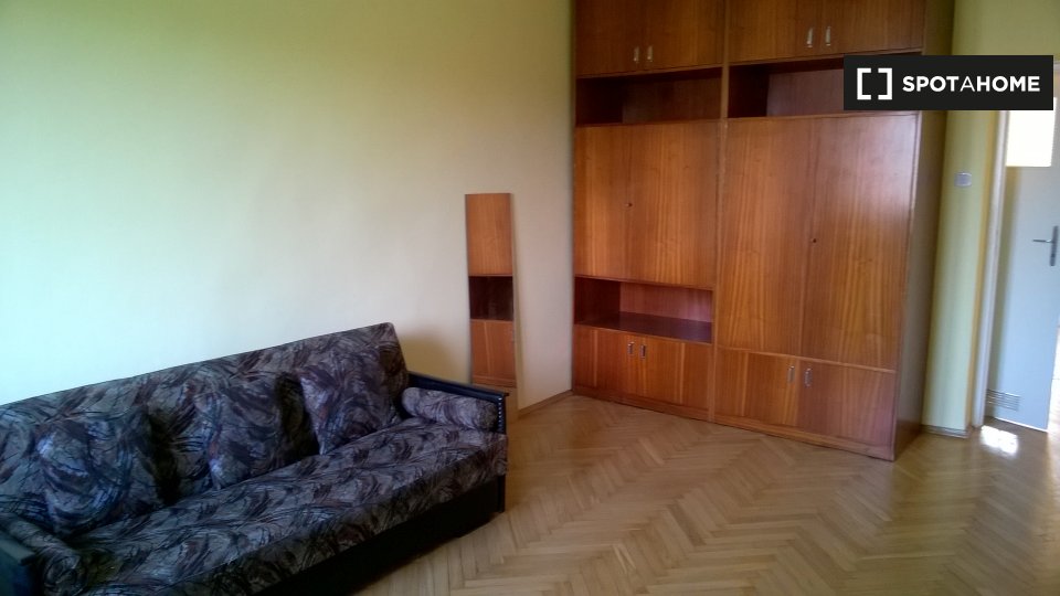 Double room Krakow, 2 beds — photo 8