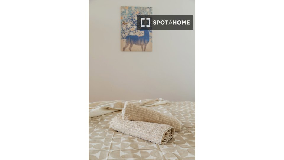 Double room Budapest, 3 beds, 80m² — photo 3