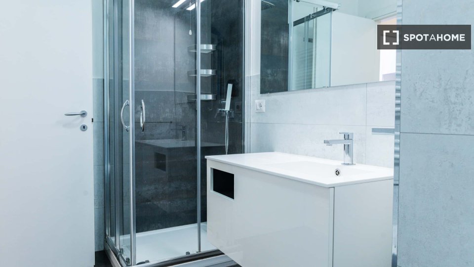 Apartment Milan, 2 beds — photo 13