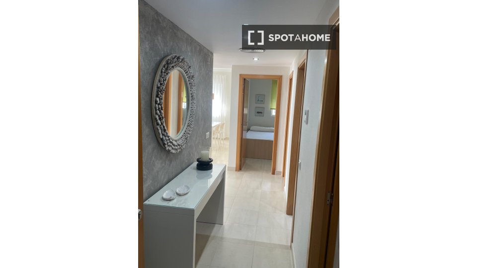 Apartment Valencia, 3 beds — photo 6