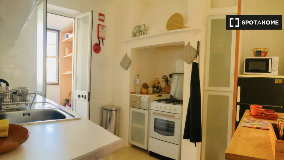 Apartment Lisbon, 2 beds — photo 1