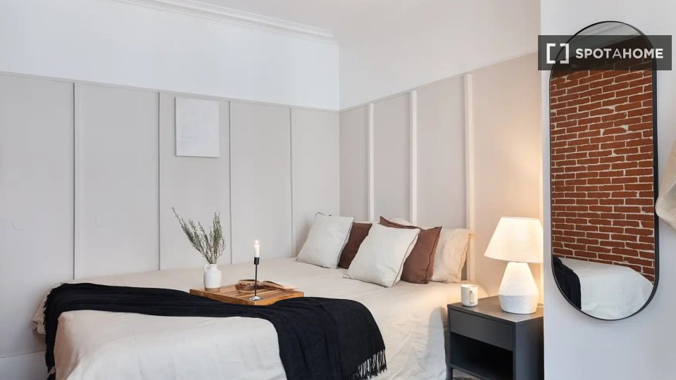 Apartment Paris, 1 bed — photo 2