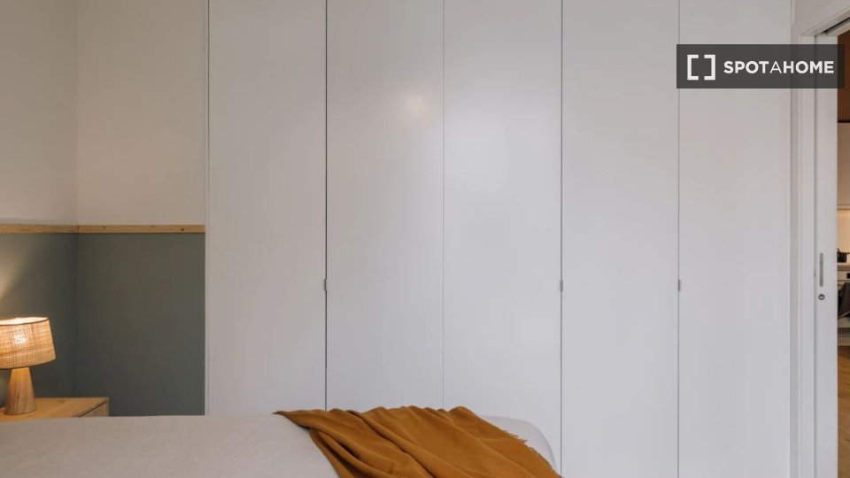 Apartment Lisbon, 1 bed — photo 11
