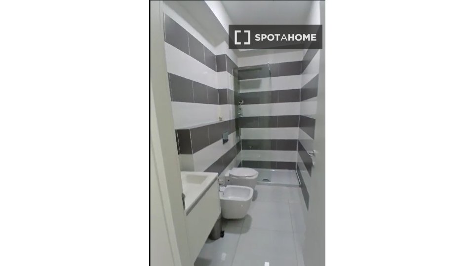 Apartment Rome, 2 beds, 62m² — photo 10