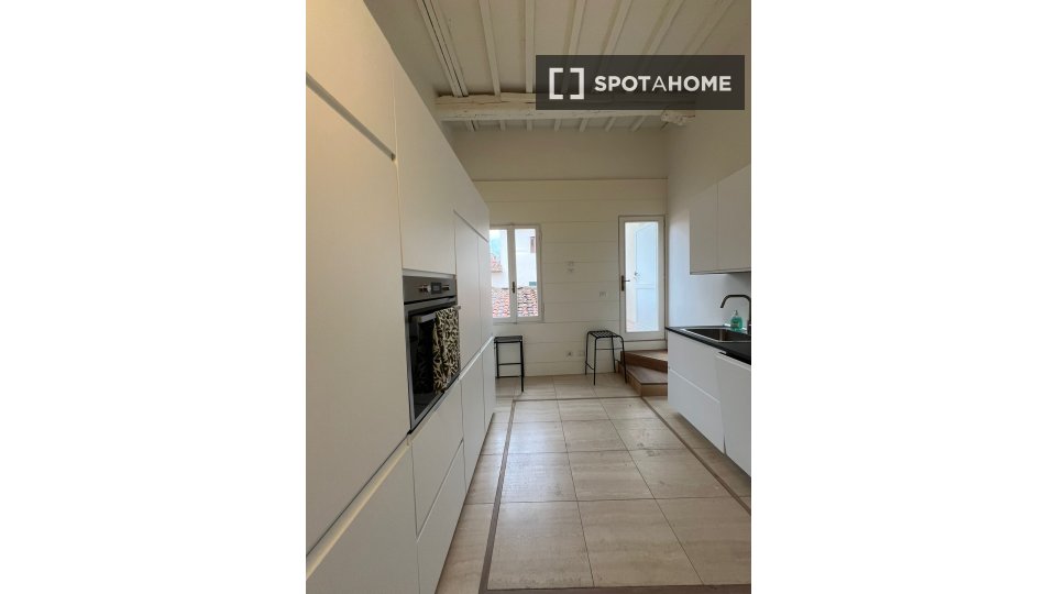 Apartment Florence, 2 beds, 150m² — photo 4