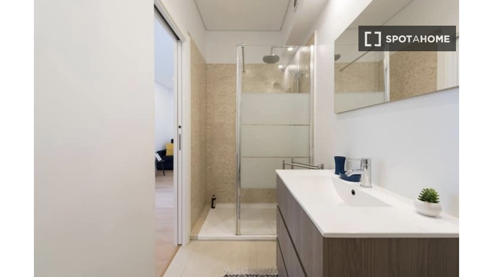 Apartment Porto, 2 beds, 47m² — photo 6