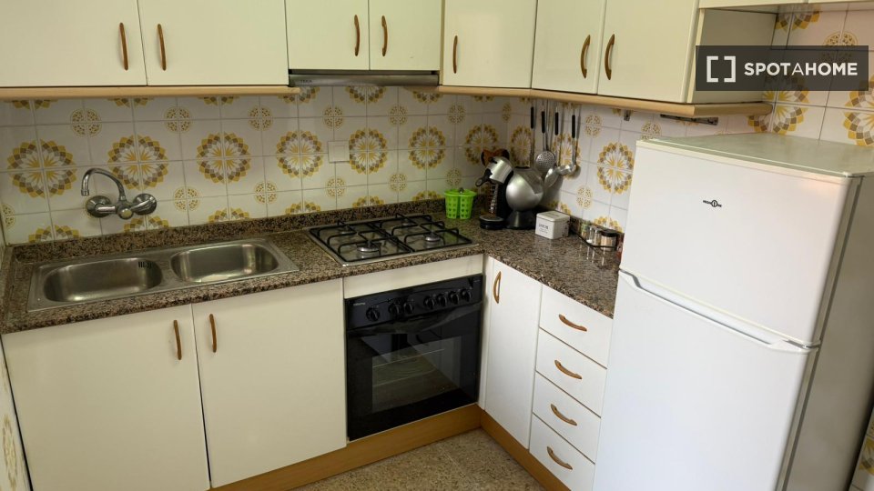 Apartment Alicante, 3 beds, 90m² — photo 2