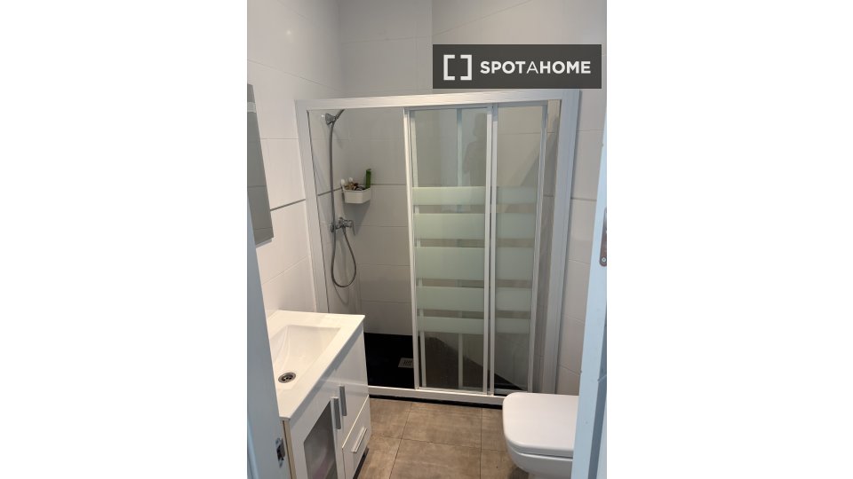 Apartment Seville, 1 bed, 64m² — photo 3