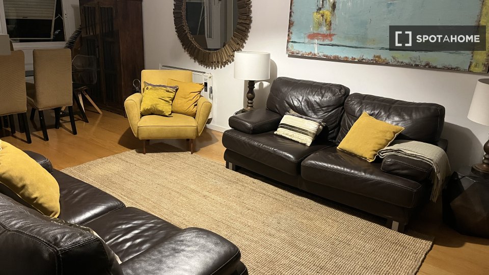 Apartment Lisbon, 4 beds, 140m² — photo 12