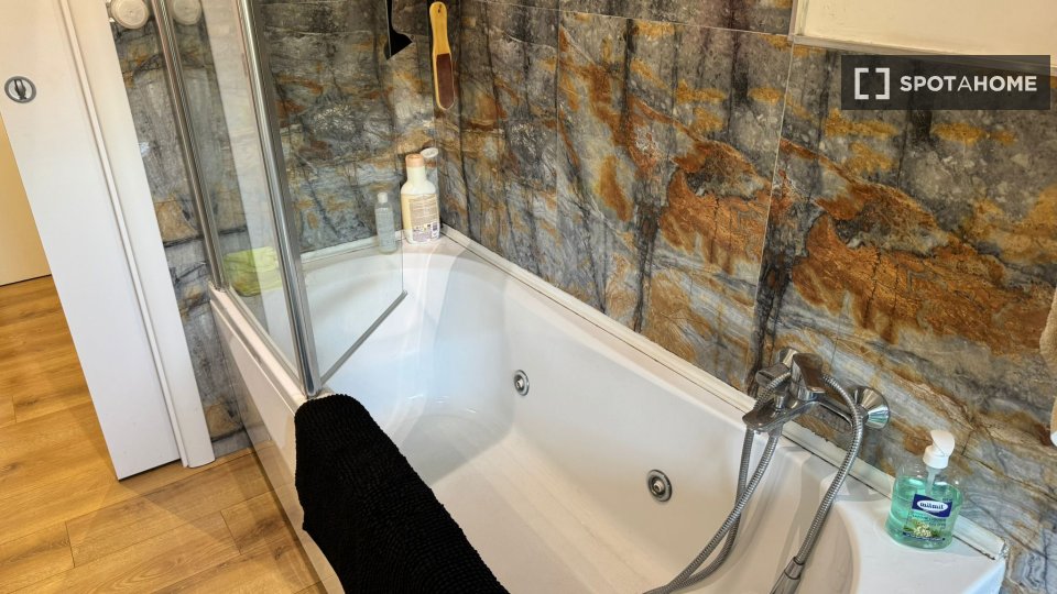 Double room Rome, 1 bed — photo 21