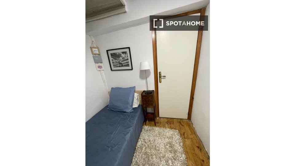 Apartment Bilbao, 3 beds — photo 6