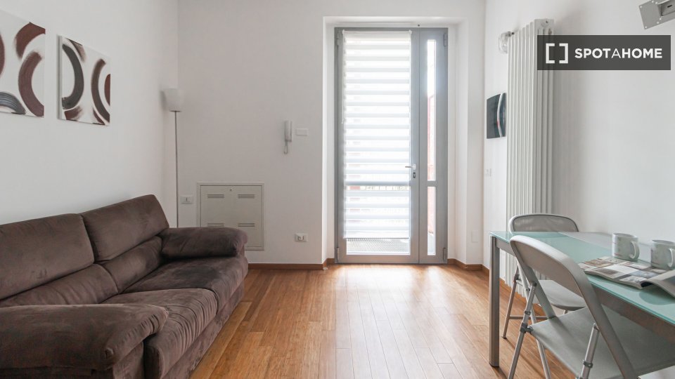 Apartment Milan, 1 bed, 40m² — photo 9