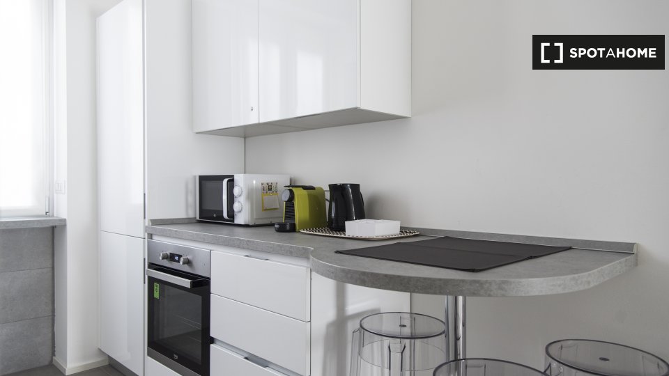 Apartment Milan, 1 bed, 67m² — photo 15