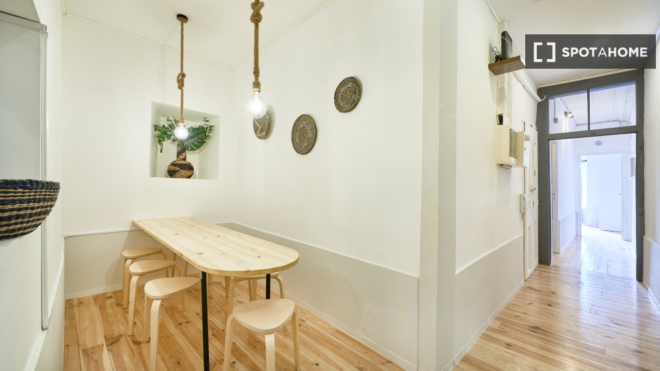 Double room Lisbon, 8 beds, 150m² — photo 68