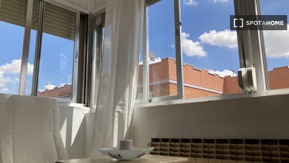 Double room Madrid, 4 beds, 70m² — photo 24
