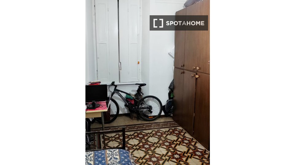 Double room Milan, 2 beds, 80m² — photo 22