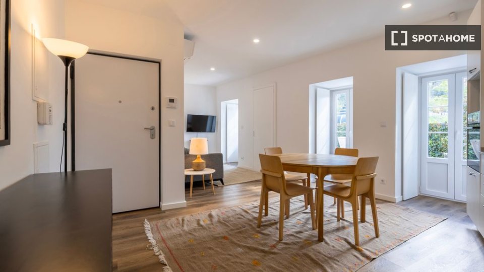 Apartment Lisbon, 2 beds — photo 3