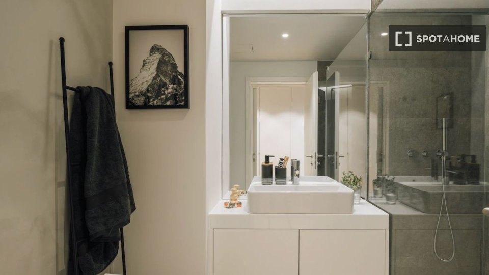 Apartment Lisbon, 2 beds — photo 6