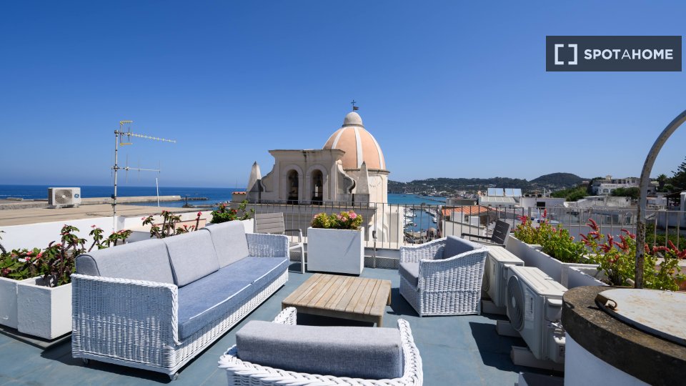 Apartment Naples, 2 beds, 90m² — photo 9