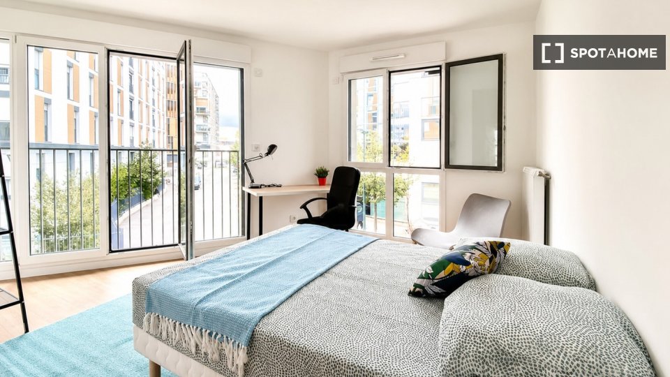 Chambre double Paris, 4 chambres — photo 27