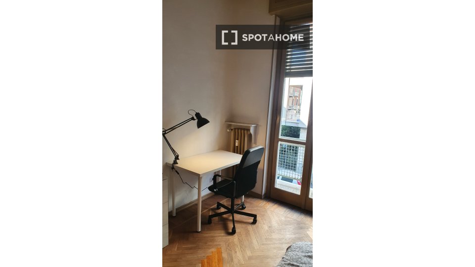Double room Turin, 6 beds, 182m² — photo 14