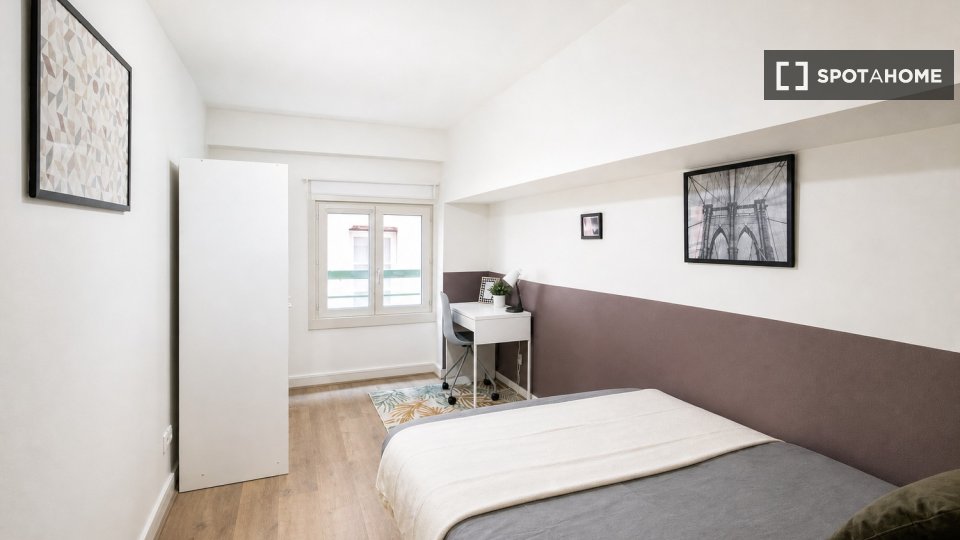 Double room Lyon, 5 beds — photo 21