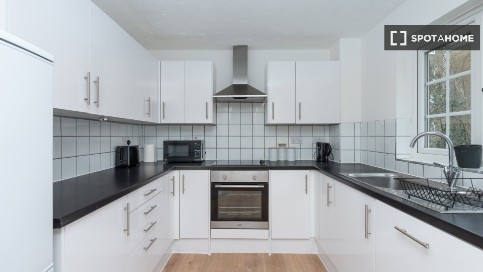 Apartment London, 2 beds — photo 12