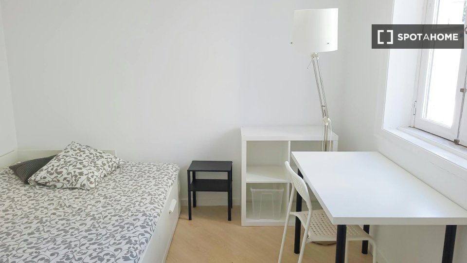 Double room Porto, 20 beds — photo 2