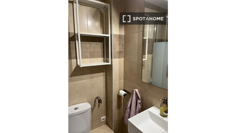 Estudio en alquiler en Sant Pere Santa Caterina, Barcelona