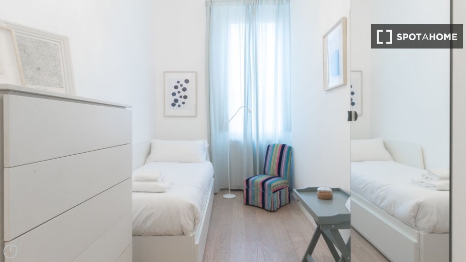Apartment Milan, 2 beds, 62m² — photo 14