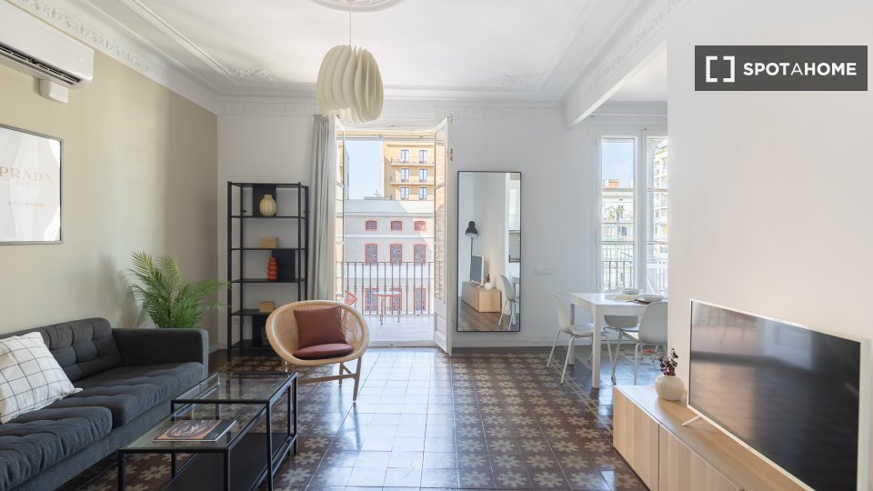 Double room Barcelona, 5 beds, 100m² — photo 9