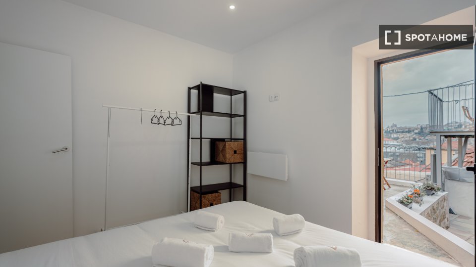 Apartment Porto, 4 beds, 160m² — photo 15