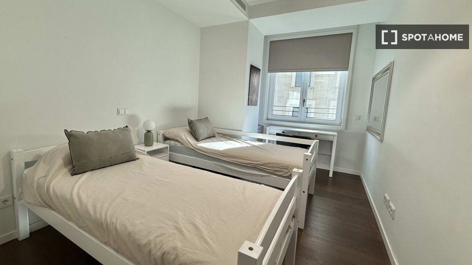 Apartment Madrid, 2 beds, 85m² — photo 9