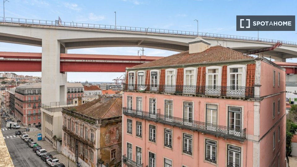 Double room Lisbon, 10 beds — photo 14
