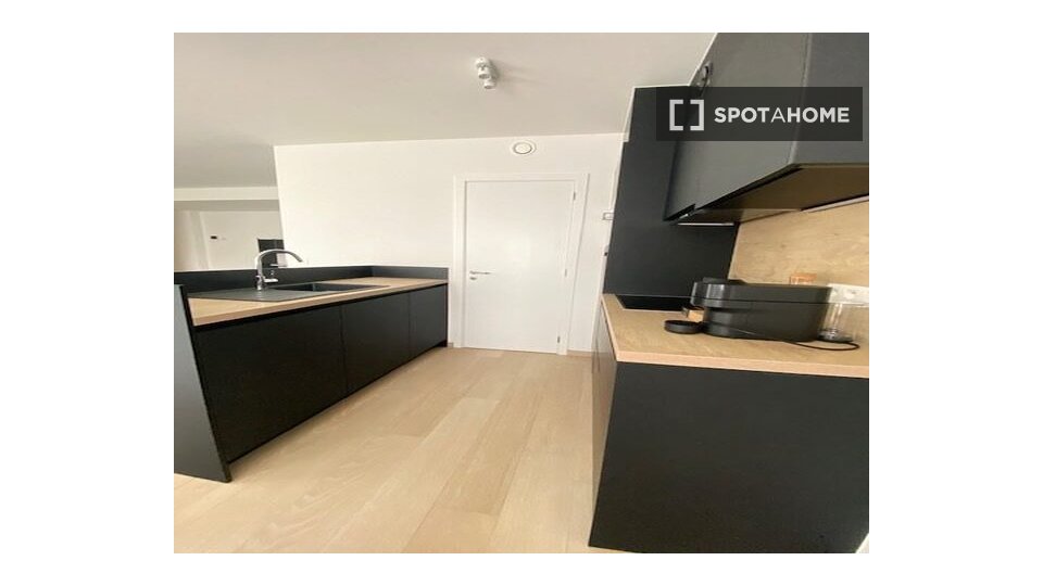 Apartment Brussels, 2 beds — photo 2