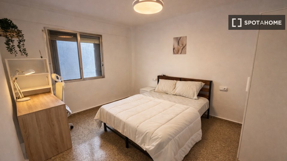 Double room Valencia, 4 beds — photo 2