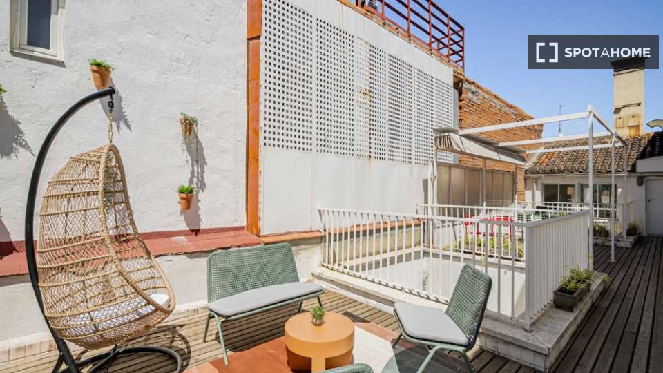 Double room Madrid, 67 beds — photo 22