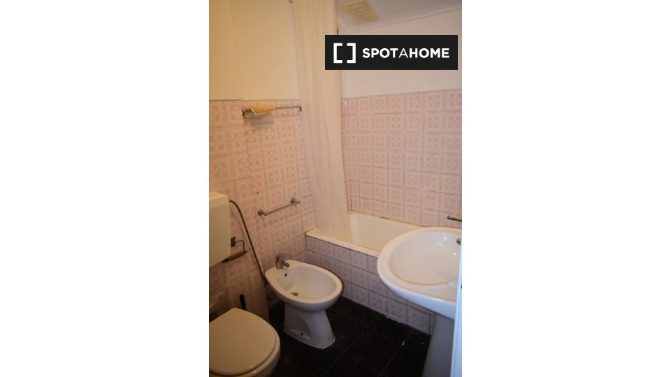 Apartment Lisbon, 1 bed — photo 10