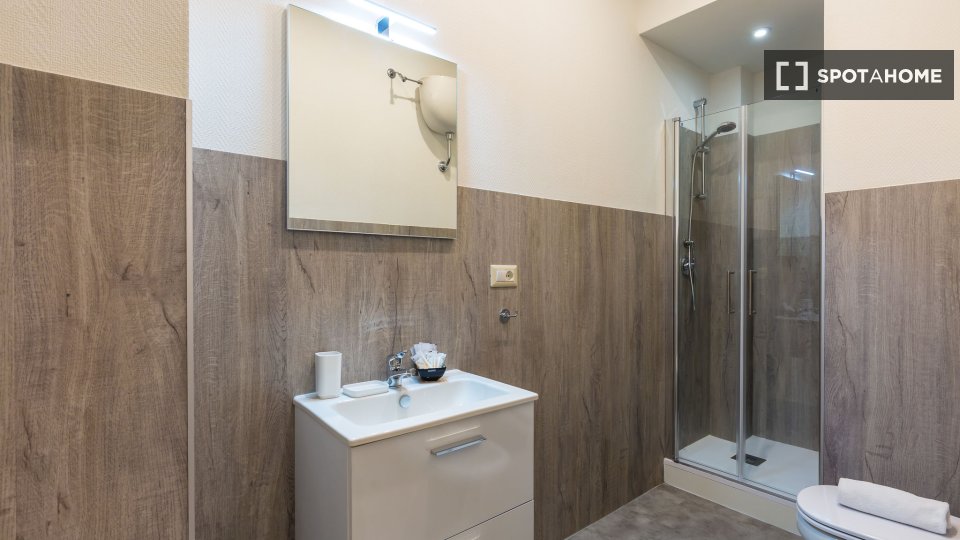 Apartment Naples, 1 bed, 65m² — photo 15