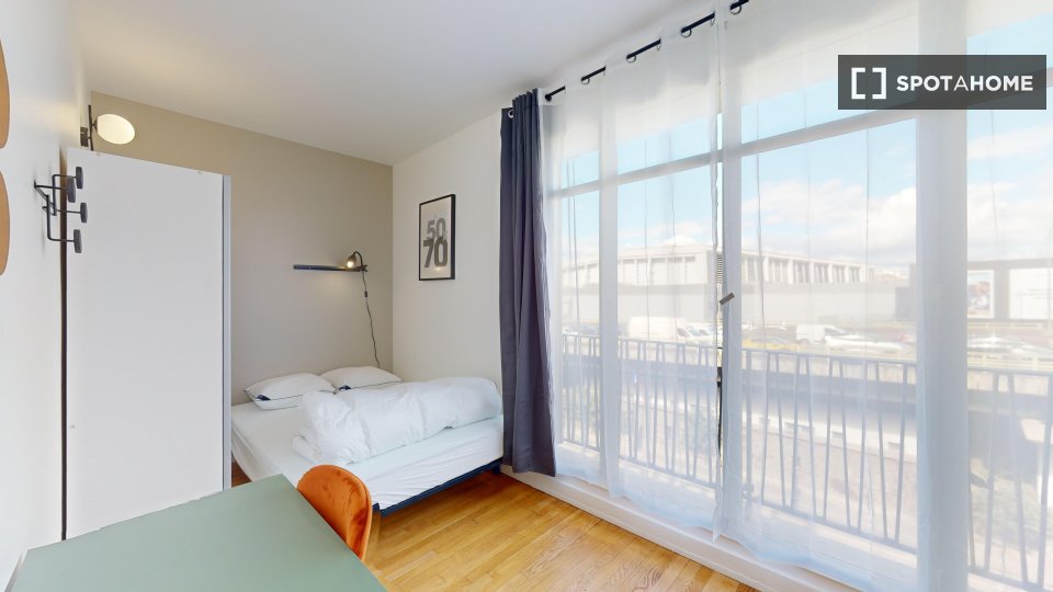 Double room Paris, 12 beds — photo 1