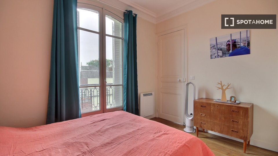 Apartment Paris, 1 bed, 38m² — photo 2