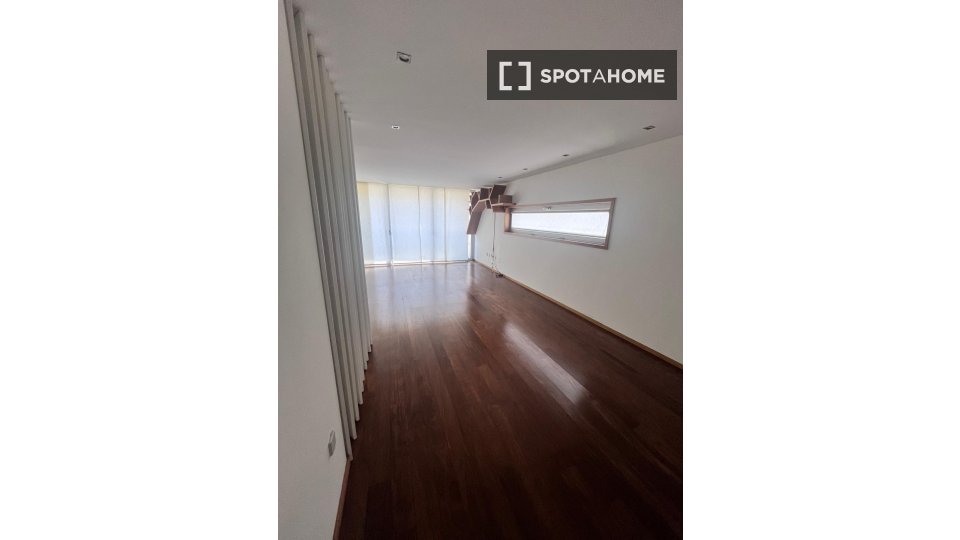 Apartment Porto, 3 beds, 118m² — photo 15